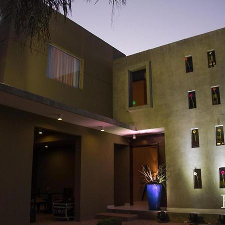Faro Norte Suites Asuncion Dış mekan fotoğraf