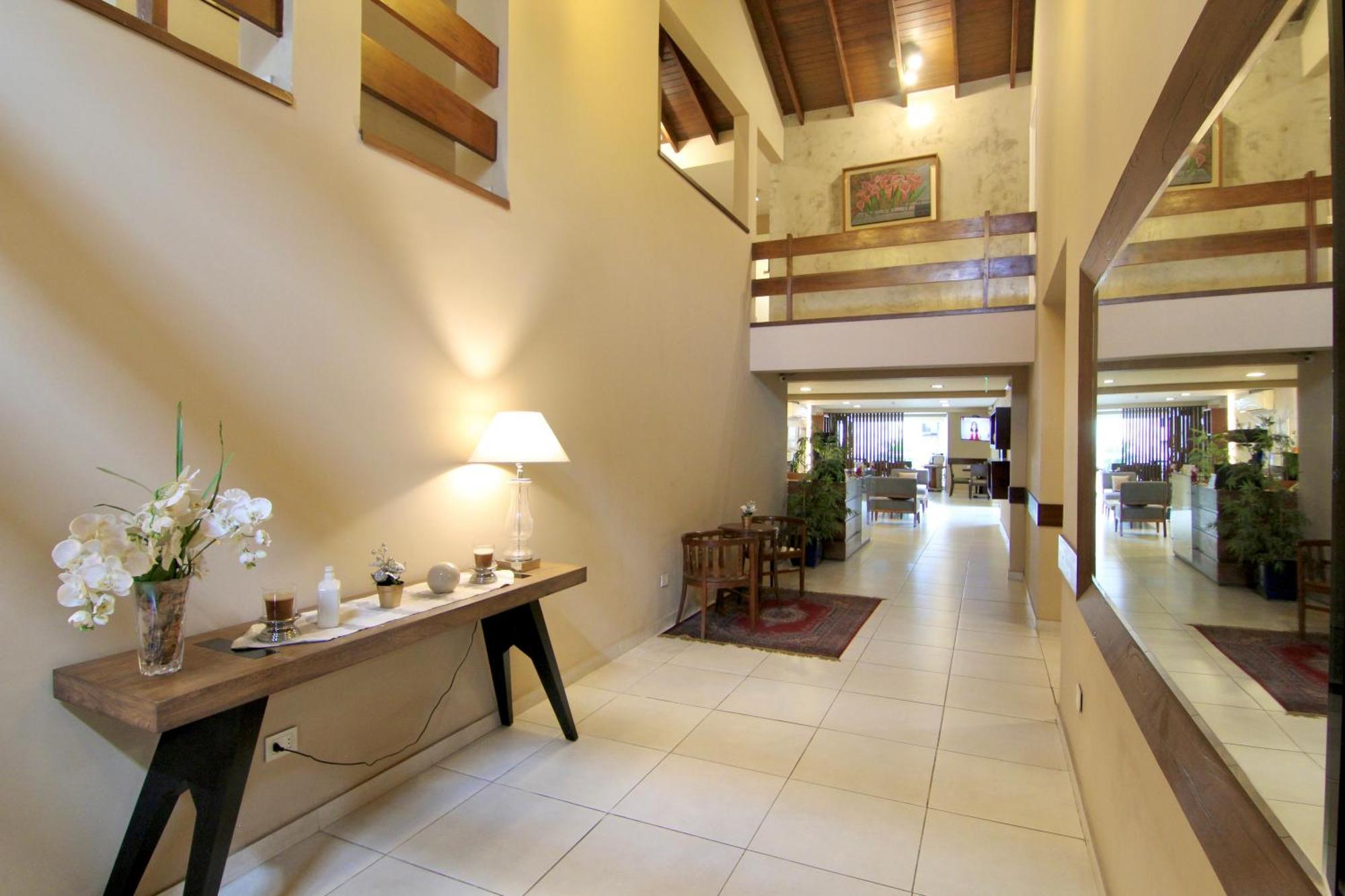 Faro Norte Suites Asuncion Dış mekan fotoğraf
